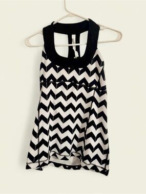 lululemon athletica Black and White Chevron Tank with built in bra